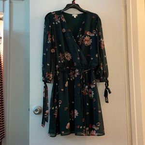 Floral dress with sheer tie sleeves